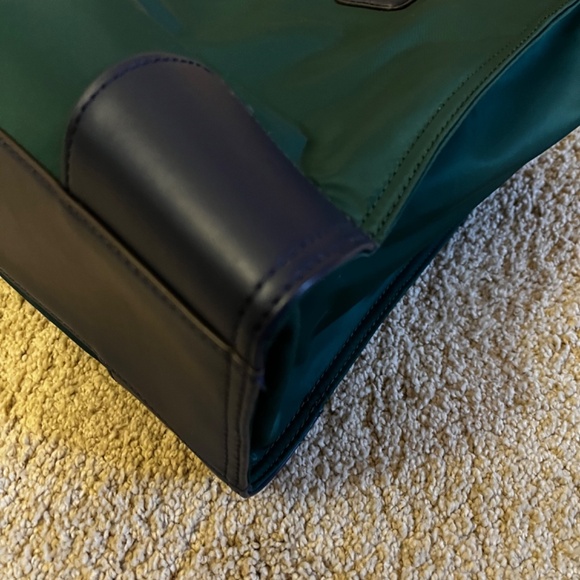 Tory Burch Green and Black Tote Bag - Picture 5 of 11